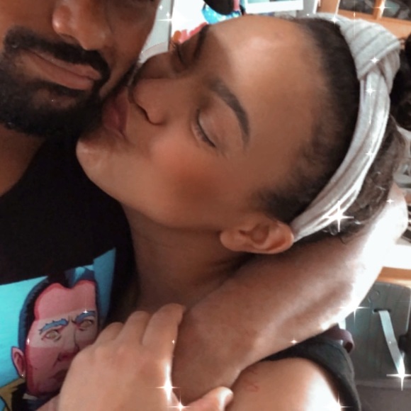 Meet your Posher, Veronica - Picture 1 of 1